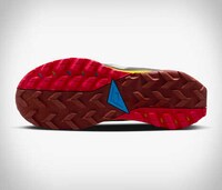 Reactive Trail Running Footwear Image 2