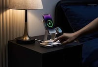 Quick-Charge Omni-Device Docks Image 6