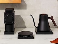 Elegant Countertop Coffee Scales Image 3