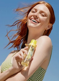 Hydrating Sunscreen Body Oils Image 1