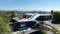 Sustainable Dynamic Hilltop Buildings Image 1