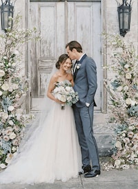 Rentable Wedding Florals Image 1