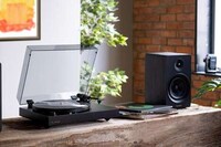 Budget-Friendly Vinyl Turntables Image 2