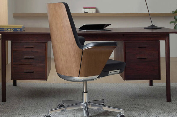 Sustainable Ergonomic Corporate Chairs