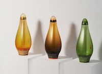 Flower-Like Portable Lanterns Image 4