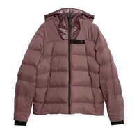 Runner-Friendly Performance Jackets Image 6