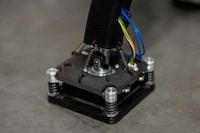 Agile Wall-Climbing Robots Image 2