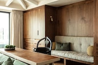 Juxtaposing South Californian Homes Image 2