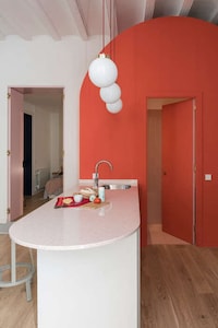 Vibrant Tonal Spanish Apartments Image 3