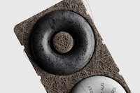 Intertwined Marble-Made Calendars Image 5