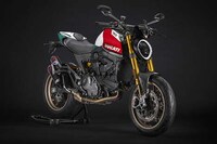 Limited-Edition Tri-Color Motorcycles Image 2
