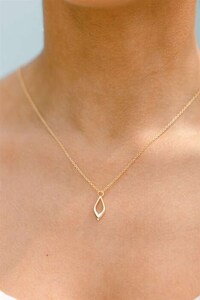 Ocean-Inspired Jewelry Lines Image 8
