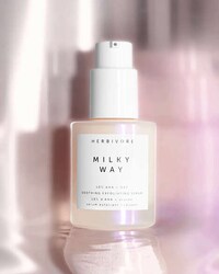 Sensitive Skin Exfoliating Serums Image 6