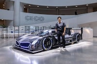 Dynamic Artful Car Designs Image 2