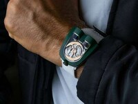 Three-Dimensional Movement Timepieces Image 2