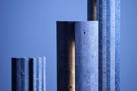 Moon-Inspired Column Lights Image 2