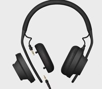 Versatile Lightweight DJ Headphones Image 2