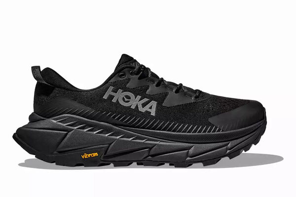 Dynamic Sole-Unit Hiking Footwear