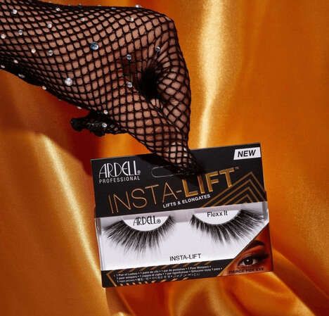 Instantly Lifting Lashes