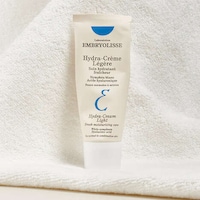 Lightweight Hydrating Creams Image 1