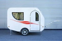 Solo Cyclist Camping Trailers Image 4