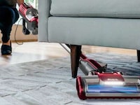 Agile Pet Owner Vacuums Image 3