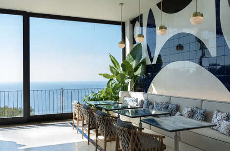 Luxury Italian Caf&eacute;s