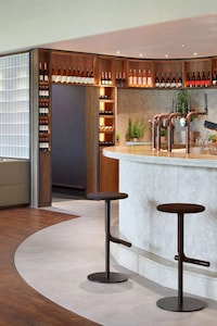 Modern Museum Versatile Cafes Image 2