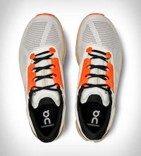 Fatigue Prevention Training Sneakers Image 2
