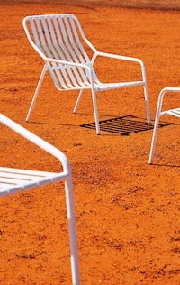 70s-Inspired Outdoor Seating Collections Image 3