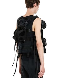 Chic Technical Vest Collaborations Image 2