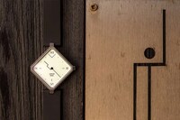 Elegant Square Watch Designs Image 2