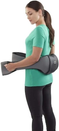 Voice-Controlled Massagers Image 2