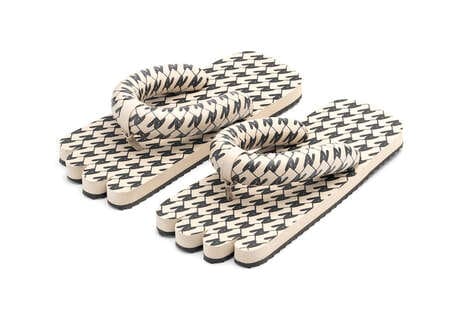 Collaboration Four-Toed Sandals