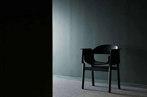 Aesthetically Pleasing Minimalist Chairs