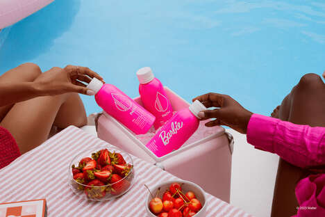 Doll-Inspired Beach Bottles