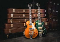 Modern Guitar Collections Image 2