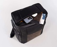 Optimized Airline Travel Bags Image 4