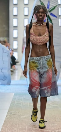 Folklore-Inspired Spring Fashion Image 3