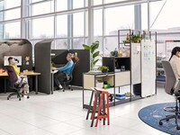Customizable Office Furniture Image 4