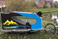 Self-Sufficient E-Bike Trailers Image 3