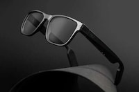 Integrated Smart Eyewear Image 1