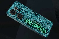 Artwork-Covered Smartphone Models Image 7