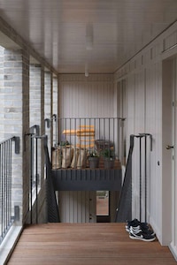 Neighborhood-Like Communal Courtyard Image 4