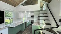 Oversized Luxurious Tiny Homes Image 7