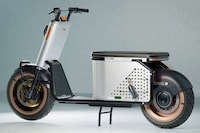 Hybrid Design Electric Scooters Image 8