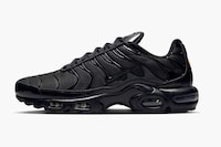 Glossy Minimalist Training Sneakers Image 1