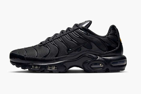 Glossy Minimalist Training Sneakers