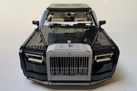 Insanely Intricate LEGO Cars Image 3