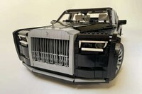 Insanely Intricate LEGO Cars Image 4